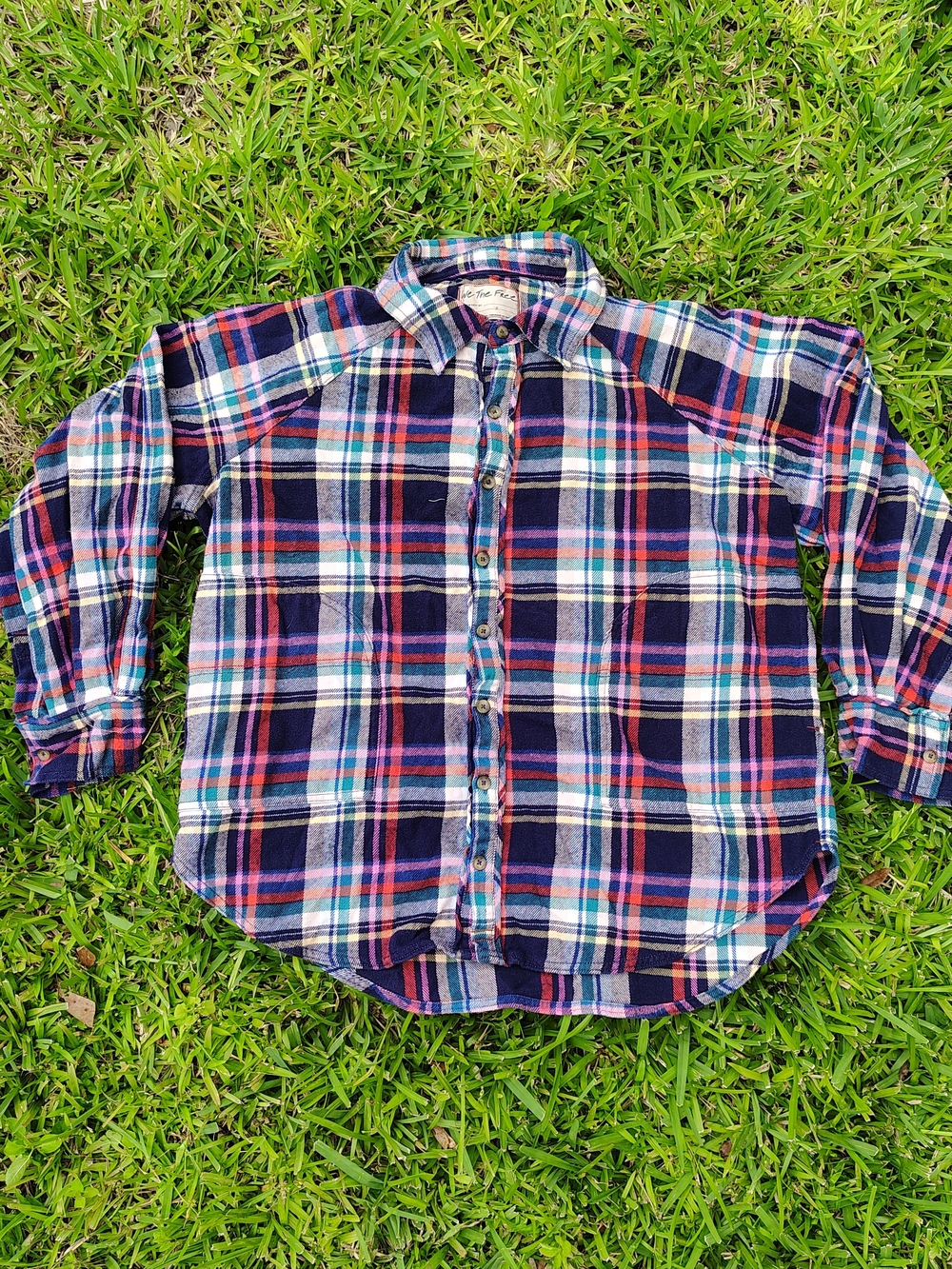 We The Free Women's S Multicolor Plaid Long Sleeve Point Collar Button-Up Shirt